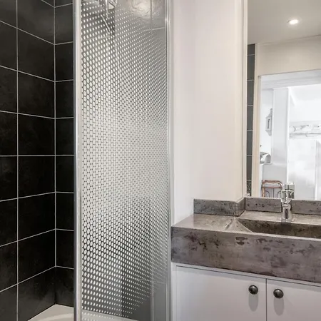 L'ilot Au Centre Du Port De Martin 아파트